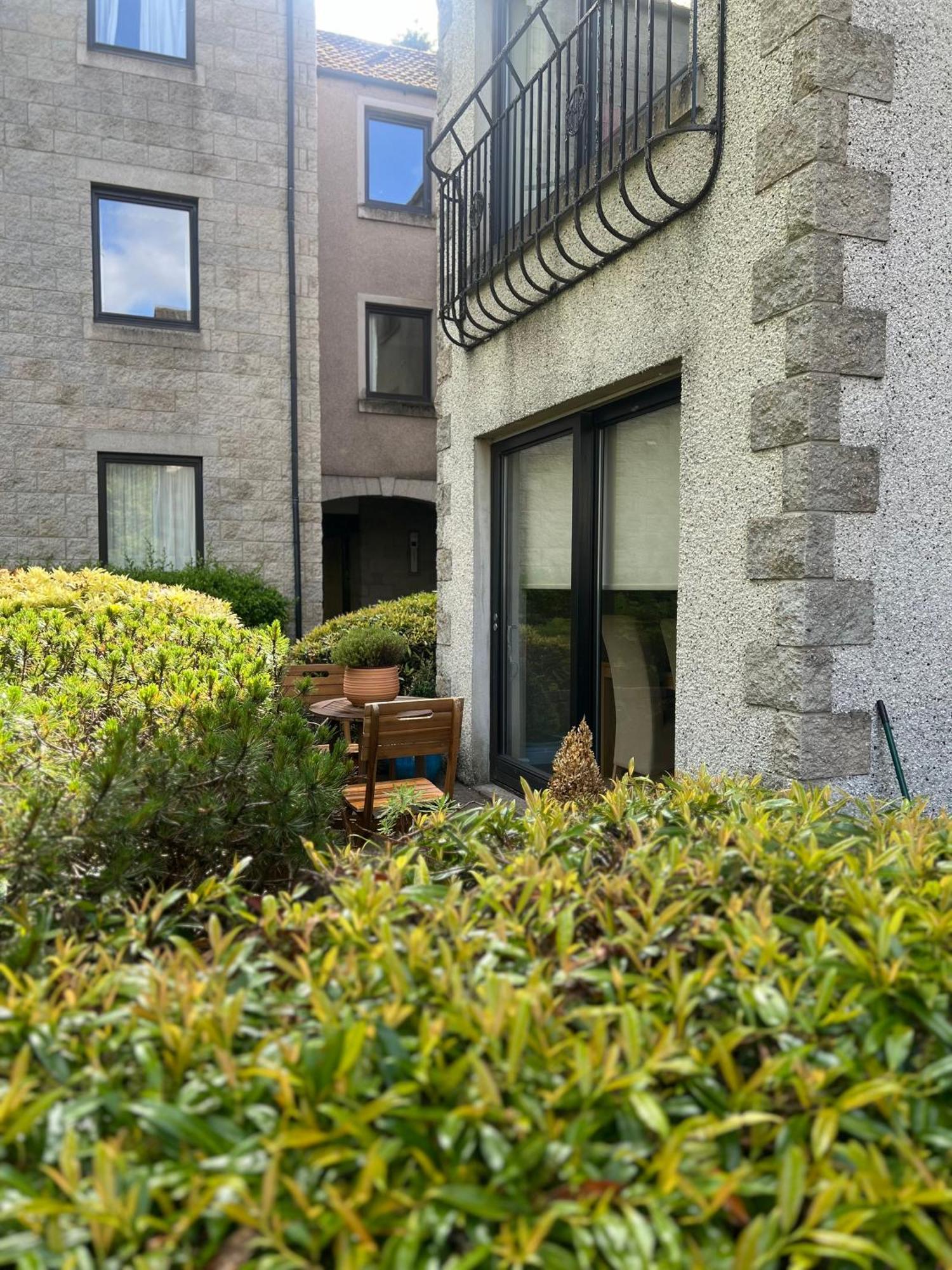 Craigieburn Park Apartment Aberdeen Ngoại thất bức ảnh